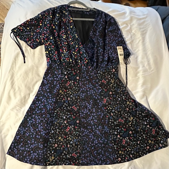 French Connection floral dress size 12 - Picture 4 of 10